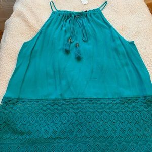 New York and Co. teal tank top embroidered